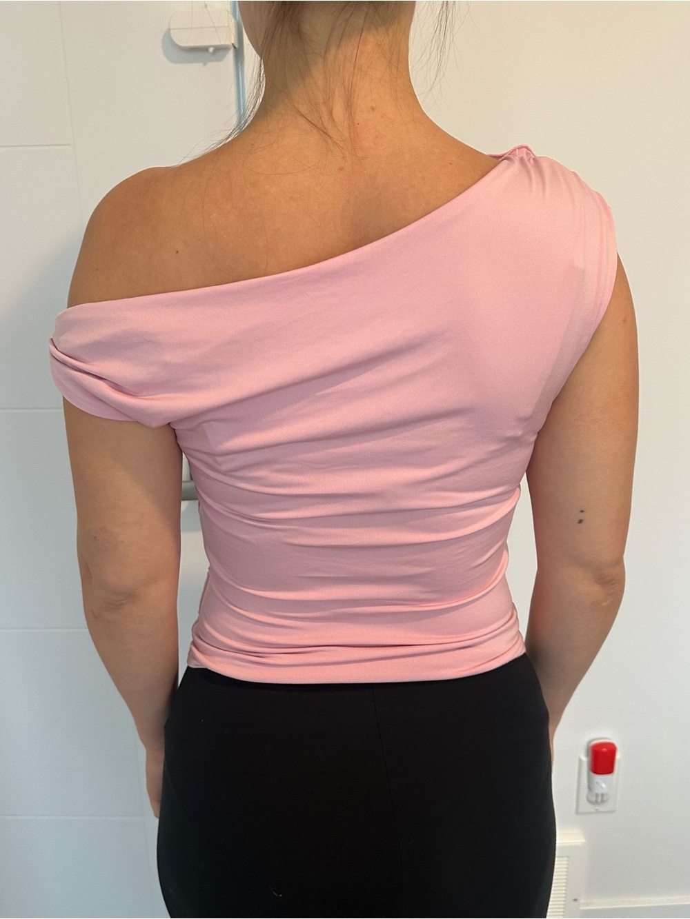 One shoulder top - Picture 4 of 4